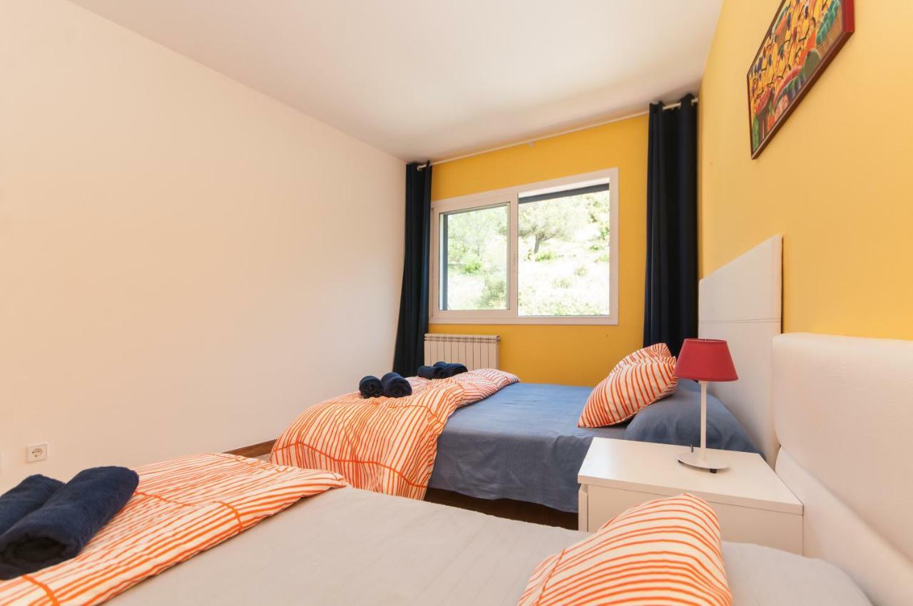 Villa Med Sitges Bagian luar foto