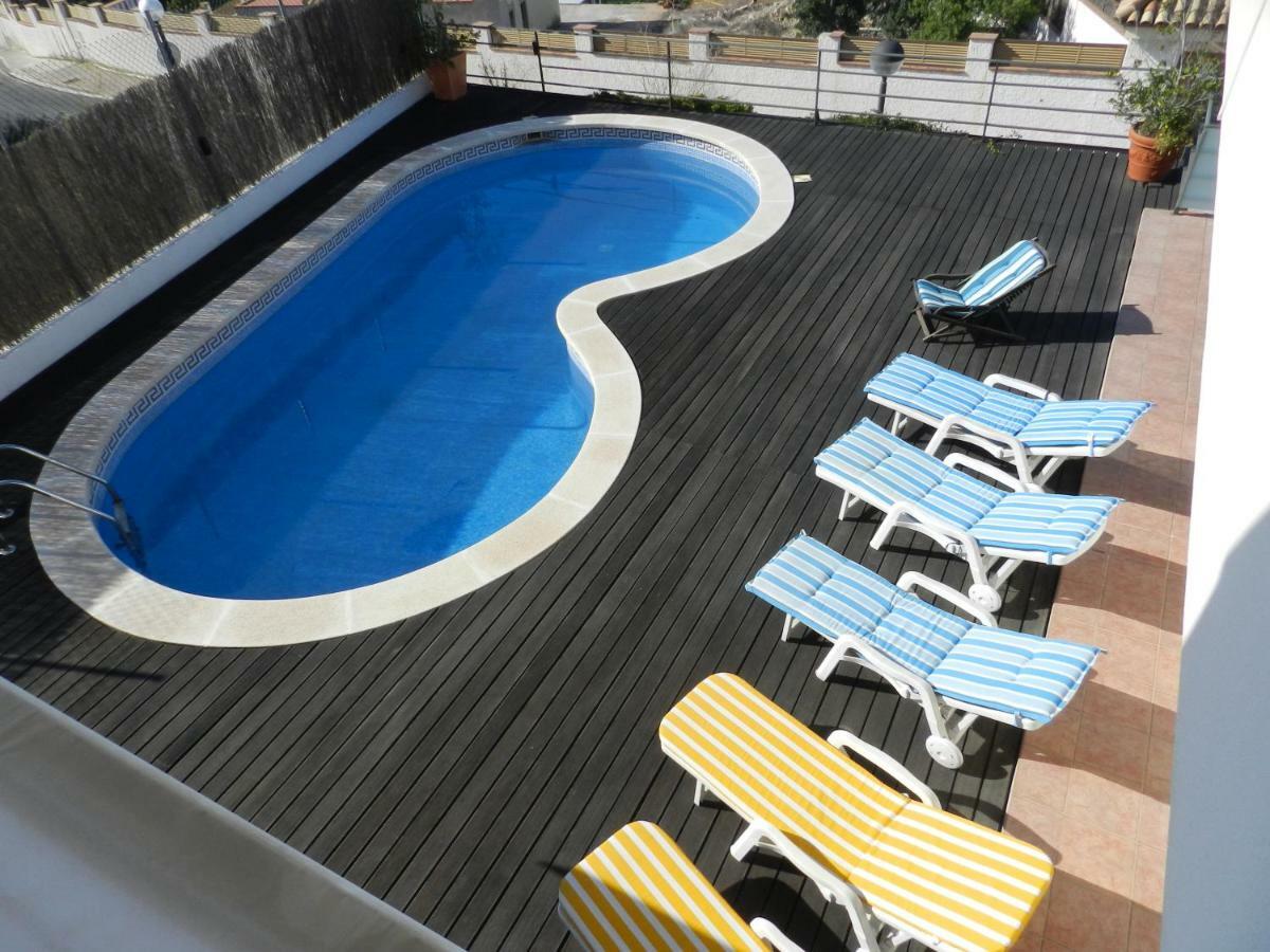 Villa Med Sitges Bagian luar foto