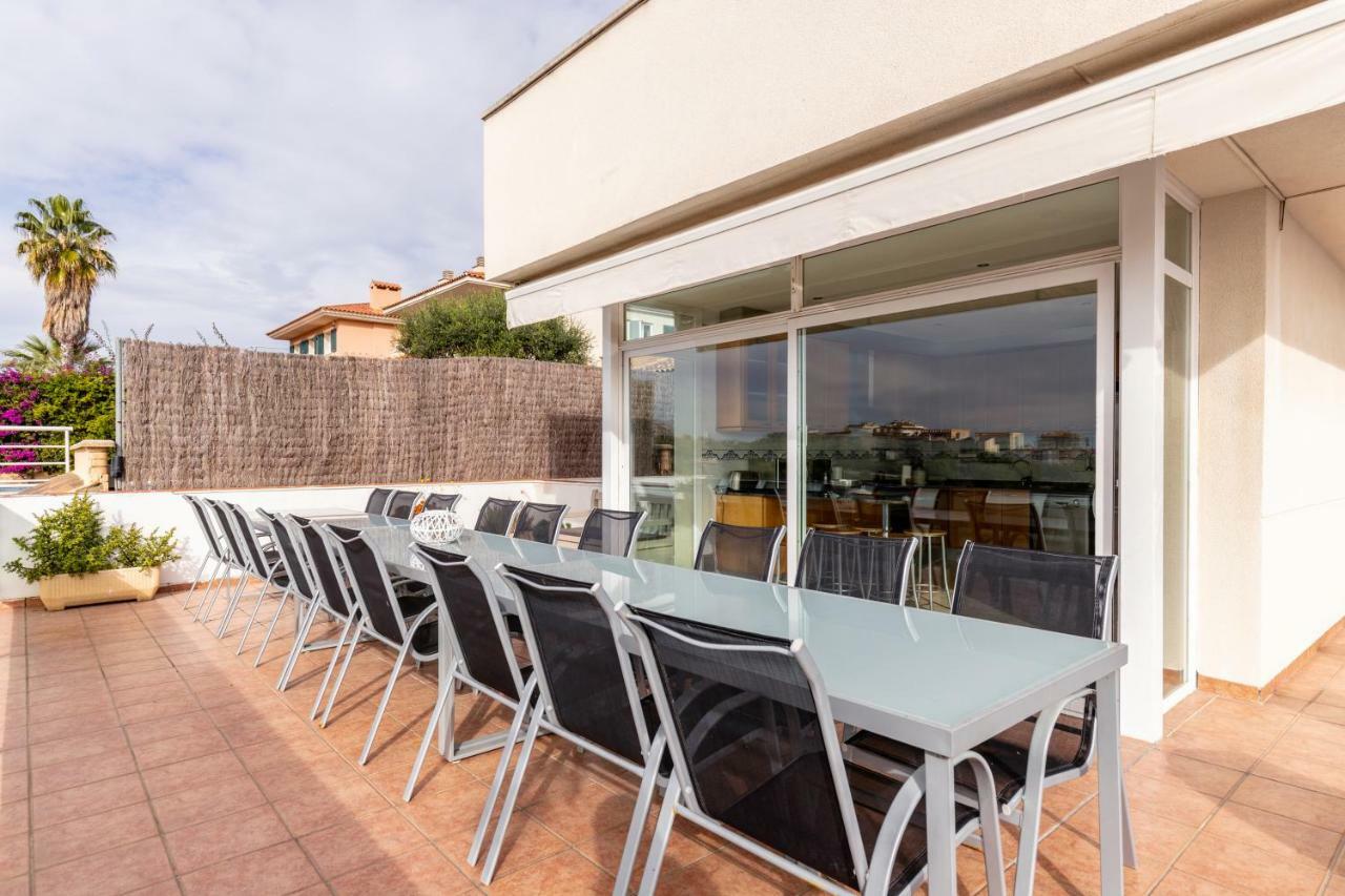 Villa Med Sitges Bagian luar foto