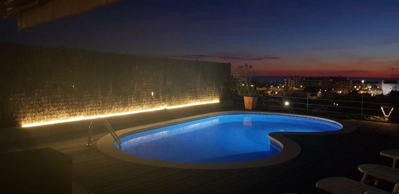 Villa Med Sitges Bagian luar foto