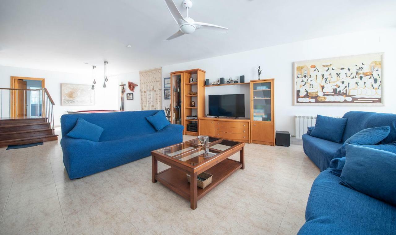 Villa Med Sitges Bagian luar foto