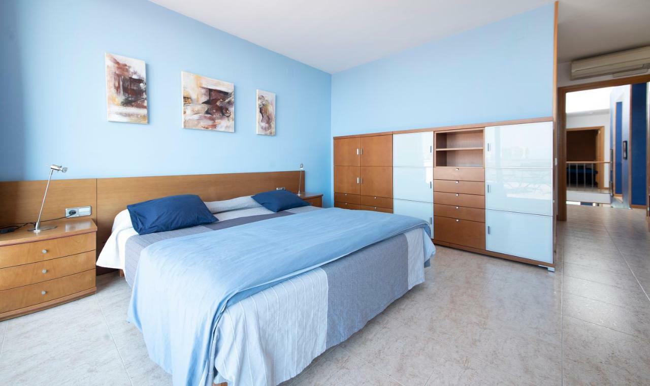 Villa Med Sitges Bagian luar foto