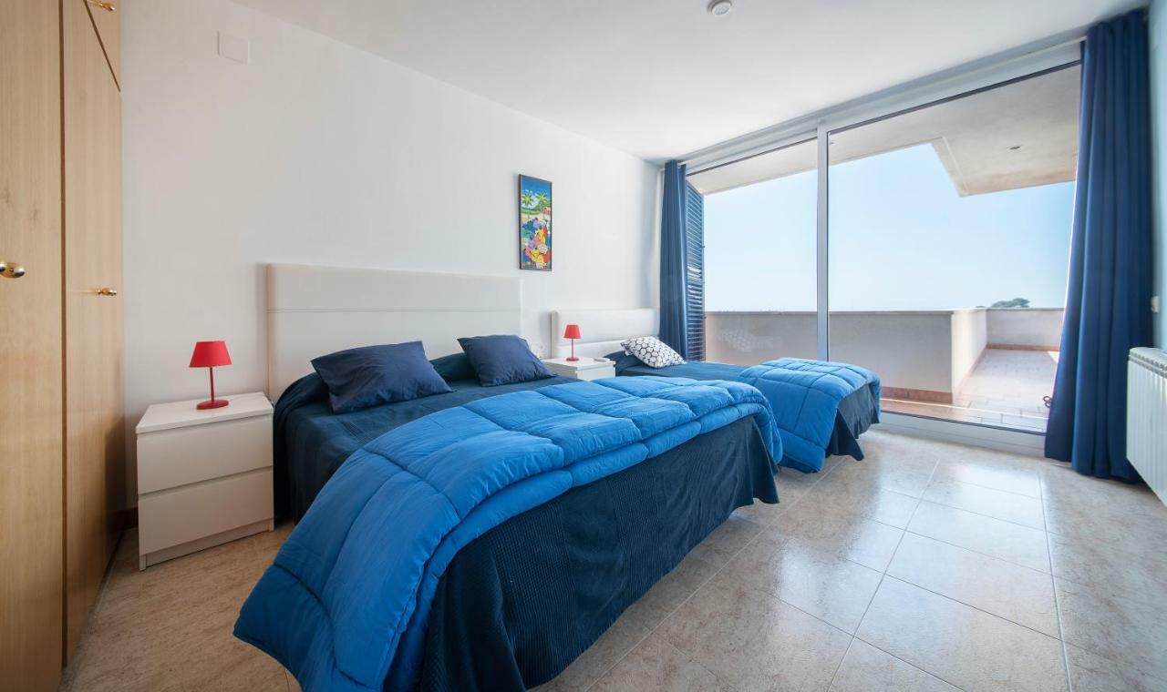 Villa Med Sitges Bagian luar foto